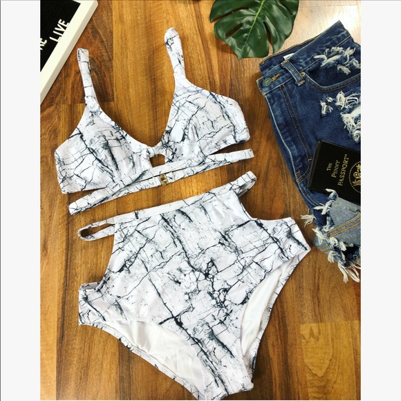 SOLD OUT // DIANA Marble High Waisted Bikini - Picture 3 of 5